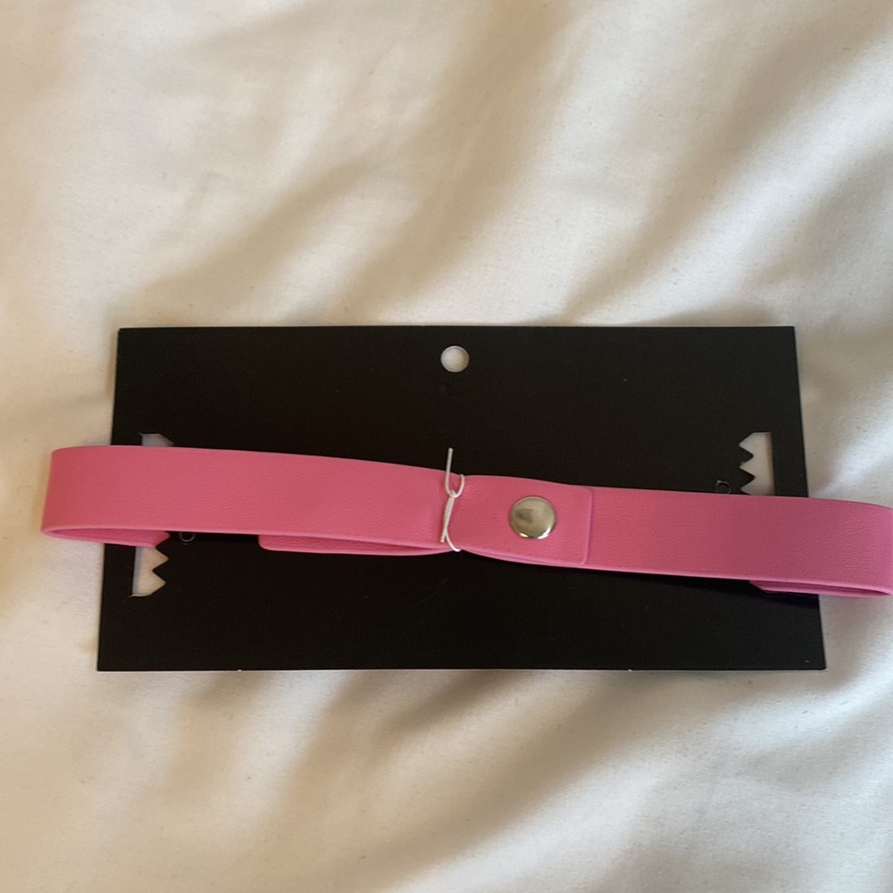 Dolls Kill Butterfly Choker - Picture 2 of 2